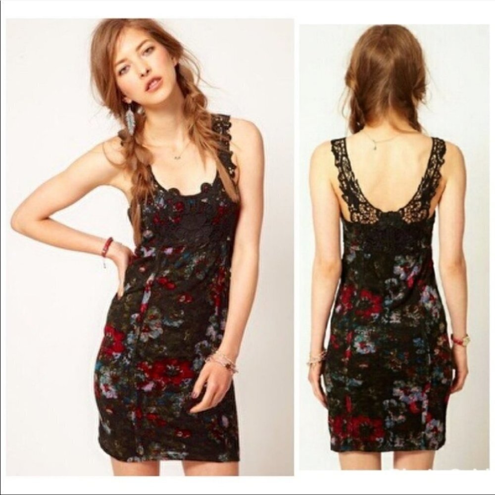 Free People Knockout bodycon black  red floral lace crochet strap mini dress SP